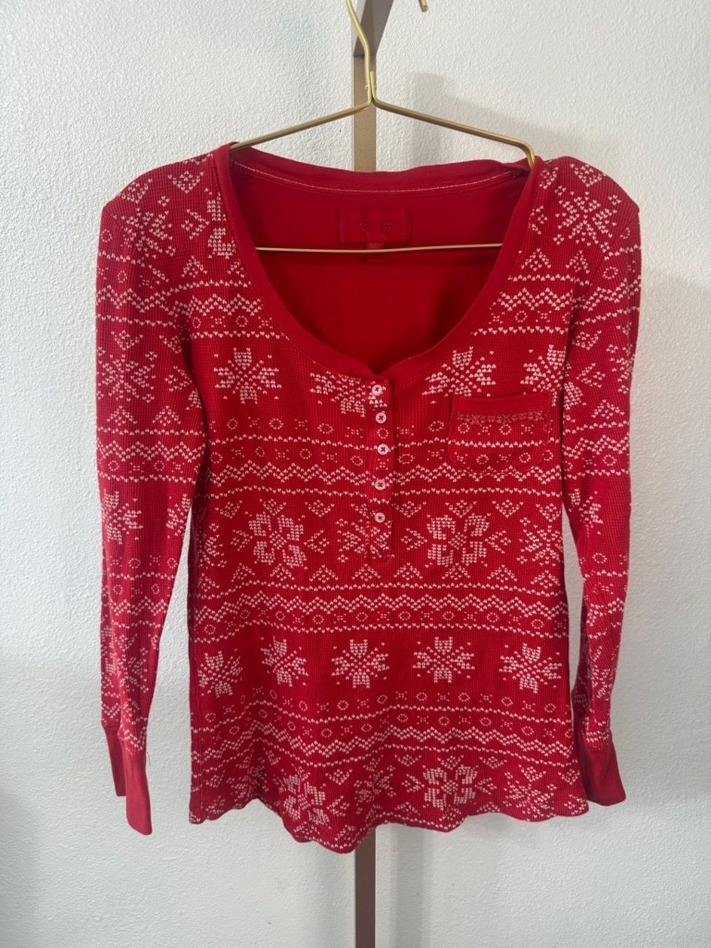 Victoria Secret- Red Fair Isle Henley Long Sleeve Knit Top- medium
